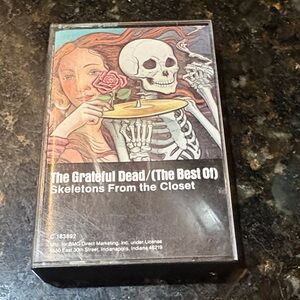 The Grateful Dead Skeletons From the Closet Cassette 1974